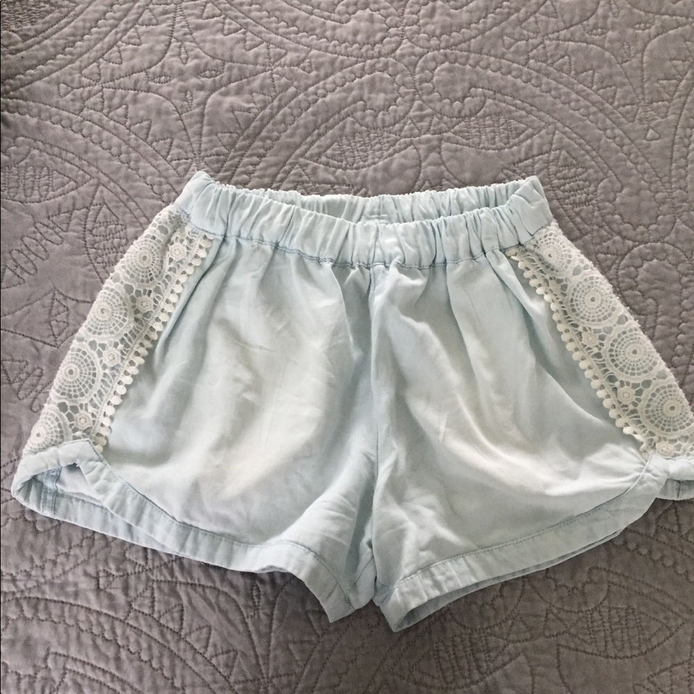 Beachy shorts